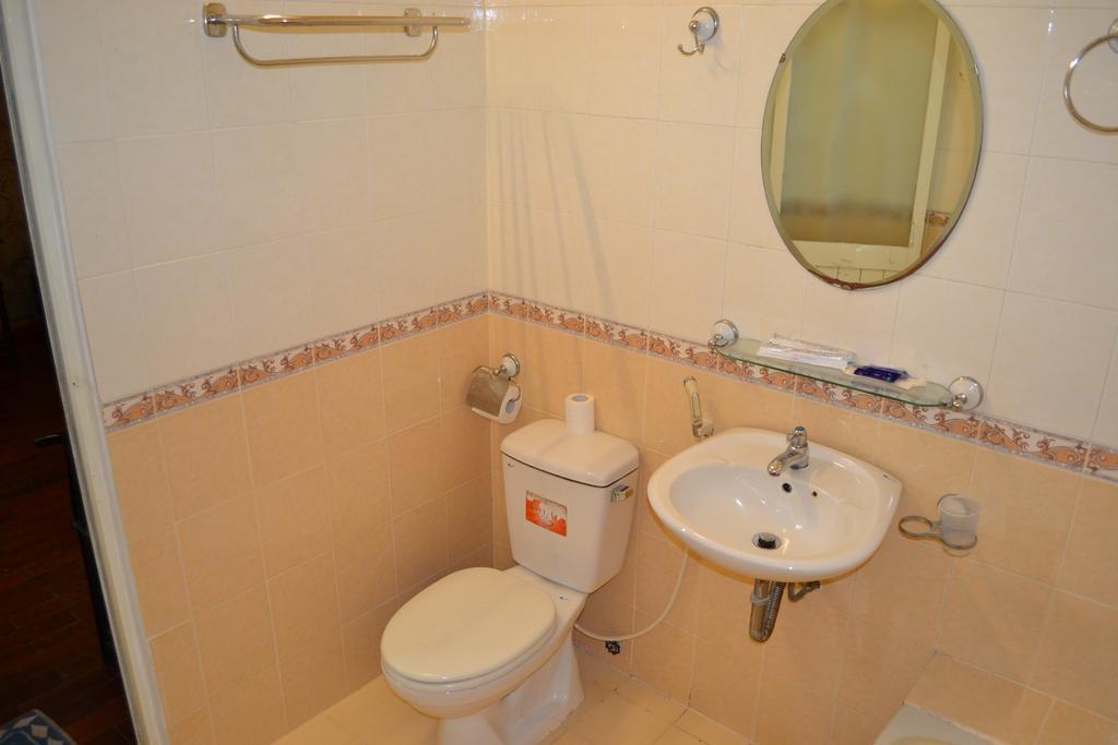 White Lion 2 Hotel На Транг Екстериор снимка